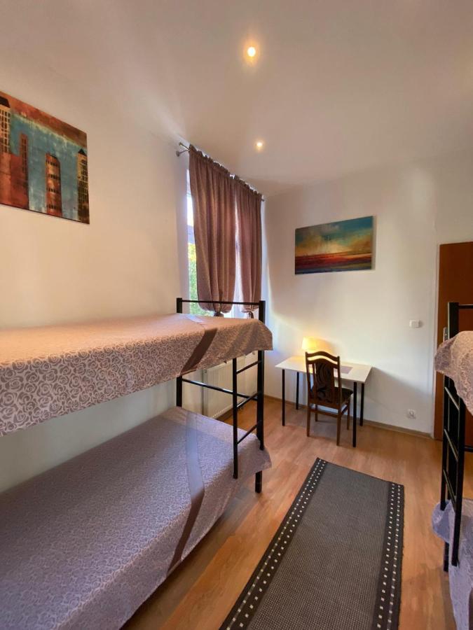 Hostel Piaseczno Piaseczno (Masovia)